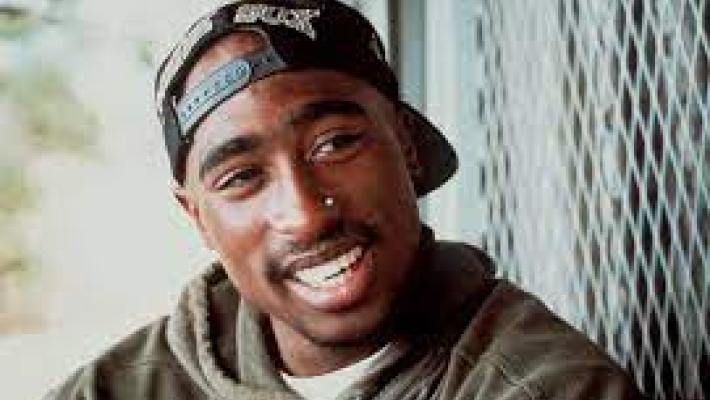 Svolta nell'omicidio del rapper Tupac Shakur: dopo 27 anni arrestato un uomo