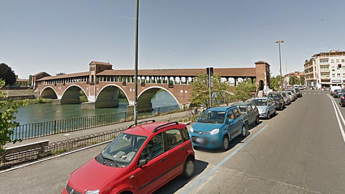 14enne picchiato e preso a sassate da branco adolescenti 