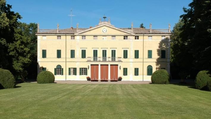 La storia apre le sue porte:  domani visite guidate a Palazzo Tarasconi,  villa Paveri Fontana e al castello di Scipione