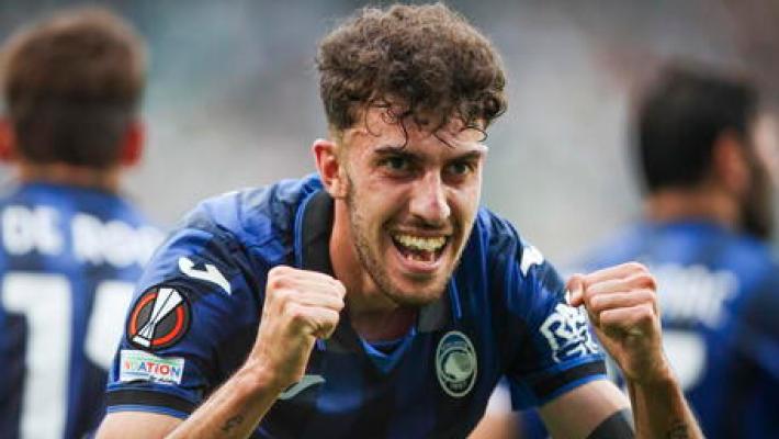 Incredibile nell'Under 21: Nasti rompe il setto nasale a Ruggeri con un pugno. Nunziata lo caccia dal ritiro