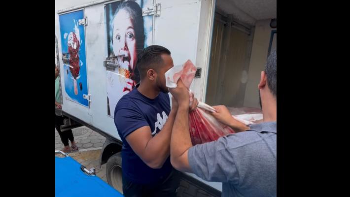 Obitori al collasso, a Gaza cadaveri nei furgoncini dei gelati