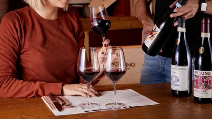 Viaggio nel gusto: a Parma i corsi di vino di primo, secondo e terzo livello con Signorvino