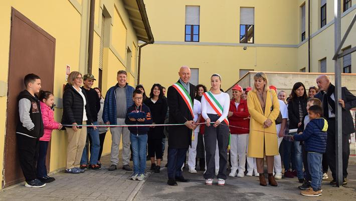 Inaugurata la nuova mensa scolastica: l&rsquo;ora del pranzo &egrave; pi&ugrave; confortevole