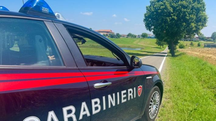 Aggredisce donna colpendola con calcio fucile: cacciatore: denunciato dai carabinieri