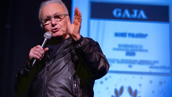 Il maestro del barbaresco si inchina al  lambrusco