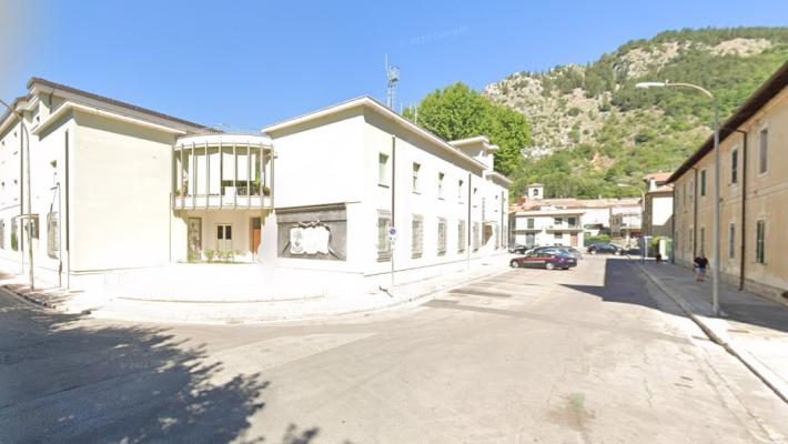 Contromano davanti ai carabinieri a Sora, 18enne (senza patente) non conosceva i segnali