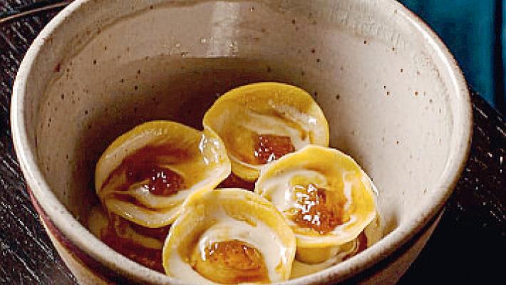 Ravioli di genovese, zucca e salva cremasco