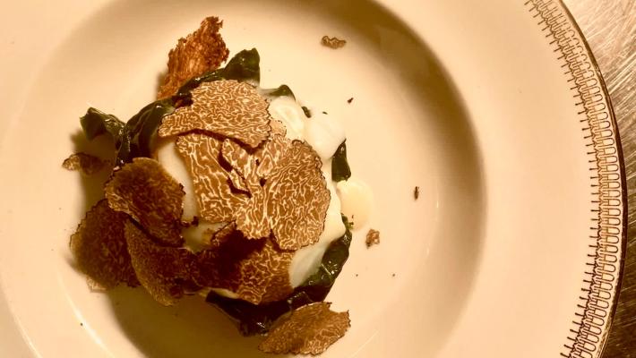 Uovo, spinaci, Parmigiano e tartufo