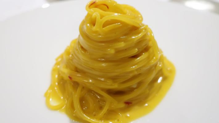 Spaghettini allo zafferanoUn omaggio a Milano