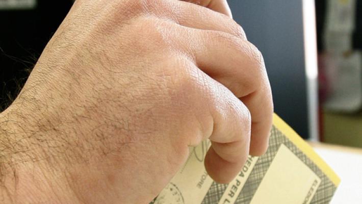 Ipotesi terzo mandato  per i sindaci, così cambia il panorama del voto