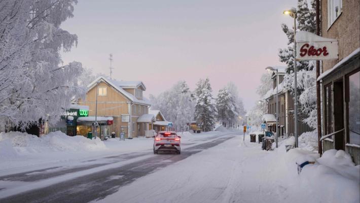 Passeggeri bloccati in Lapponia per disagi a Orio, 'ci sono -28 gradi' 