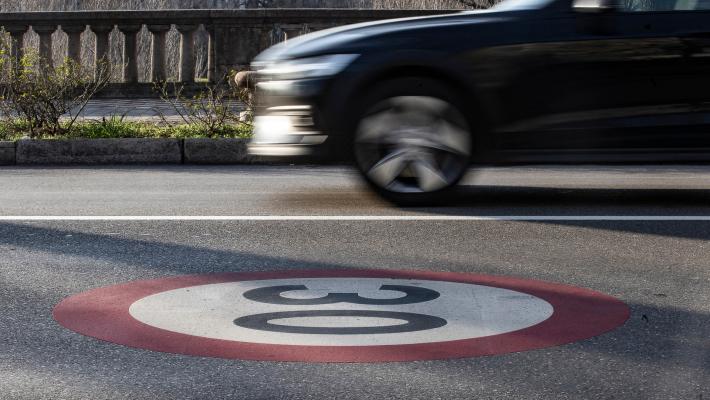 Tour al rallentatore tra centro e periferia
