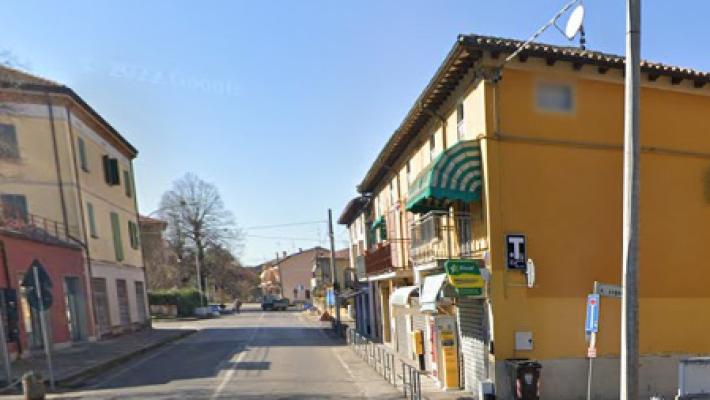 Assalto con pistola (finta) in tabaccheria a Campegine: caccia all'uomo a Parma e a Reggio, due fermati (grazie alla squadra mobile di Parma)