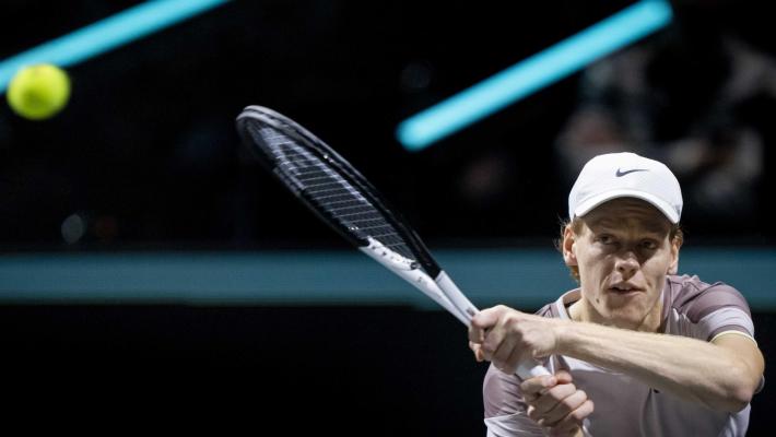  Sinner batte Griekspoor in due set ed &egrave; in finale a Rotterdam. E' numero tre al mondo