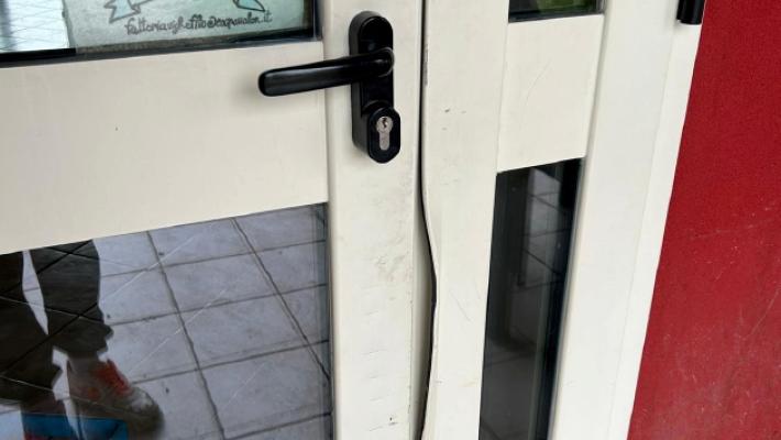 Ladri «affamati» alla Fattoria di Vigheffio
