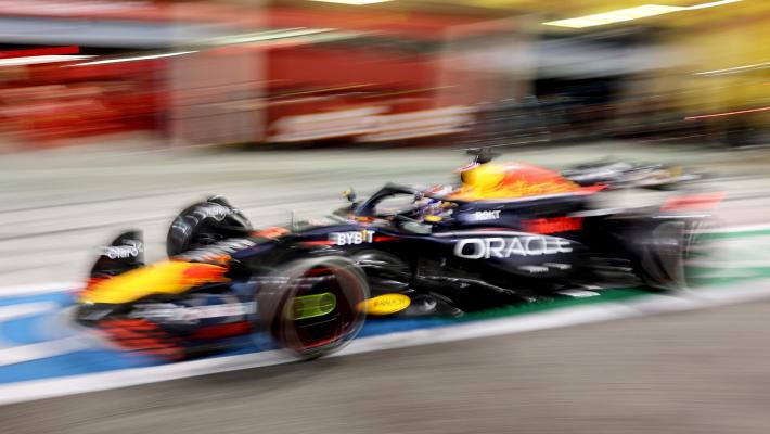 Gp del Bahrain: dopiette Red Bull (Verstappen e Perez), terza la Ferrari di Sainz