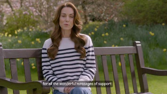 La principessa Kate in video: "Ho un cancro. Faccio la chemio da fine febbraio". Re Carlo: "Orgoglioso del suo coraggio"