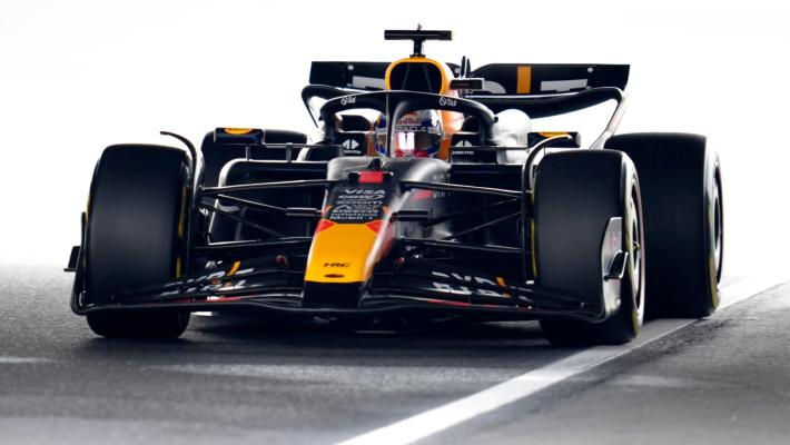 F1: in Giappone la pole è di Verstappen