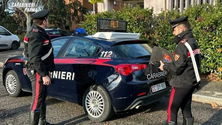 Lascia il portafogli in posta “pieno” e lo ritrova “vuoto”. Denunciato  un dipendente postale