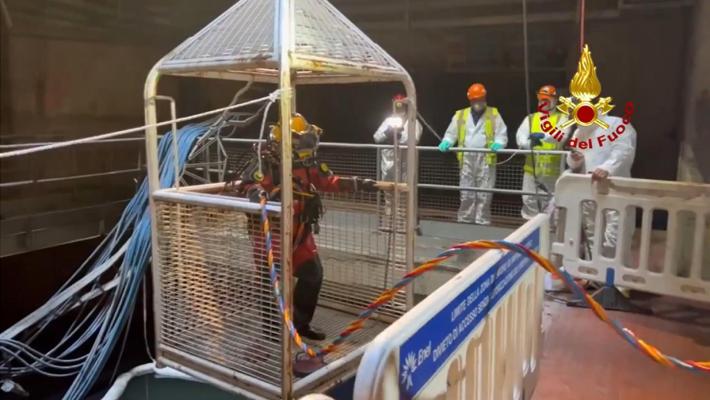 Anche due vigili del fuoco di Parma nella squadra che sta cercando i dipersi alla centrale Enel di Bargi