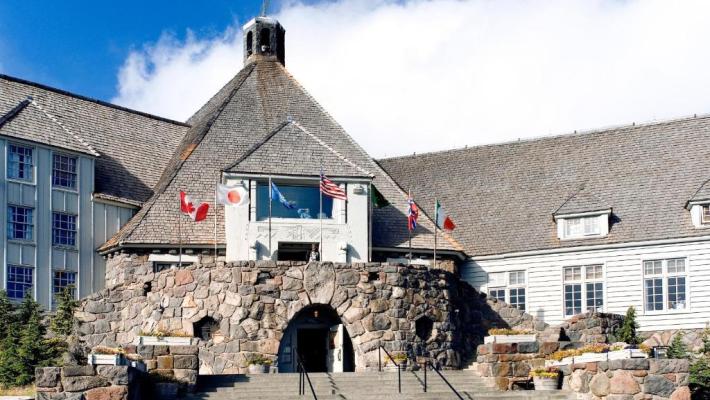 Incendio nell'hotel di Shining di Kubrick