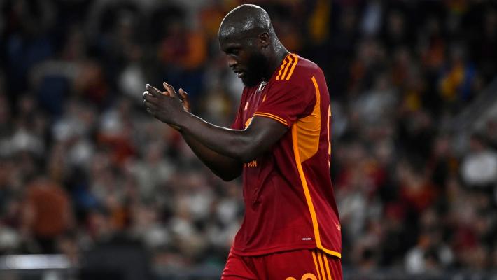 Serie A: la Roma batte il Genoa  con un gol di Lukaku  e continua a sognare la Champions
