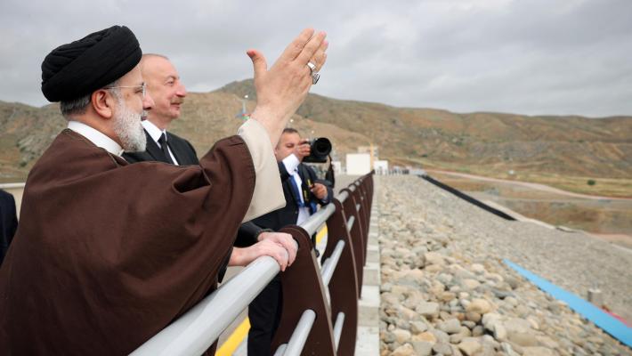  Iran, elicottero del presidente Raisi coinvolto in un incidente. Il ministro dell'Interno:  «Soccorsi difficili a causa del maltempo»