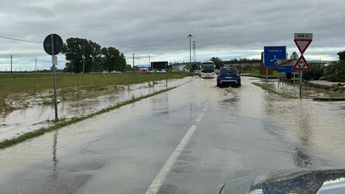 Allerta meteo per criticità idraulica e temporali 