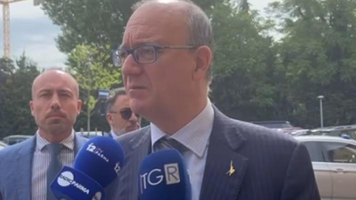 Valditara: «La tecnologia? Utile, ma attenti ai tanti rischi» - Videointervista