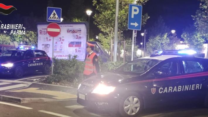 CONTROLLO STRAORDINARIO DEL TERRITORIO DA PARTE DEI CARABINIERI DI FIDENZA: DENUNCE E SEGNALAZIONI. 30,00 GR. DI HAHSISH SEQUESTRATI