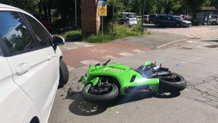Tre incidenti in un'ora a Parma, scontro auto-bici a Fidenza