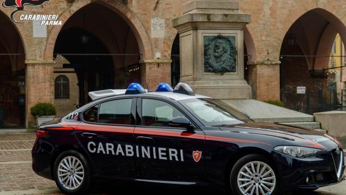 Fidenza: Cerca di acquistare una vespa su internet, fa il bonifico ma viene truffato. Denunciato 30enne