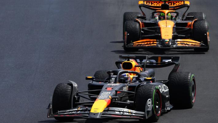 In Canada Verstappen torna a vincere. Disastro Ferrari, doppio ritiro