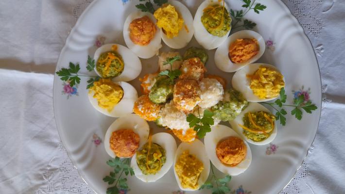 Semplici e appetitose uova sode ripiene