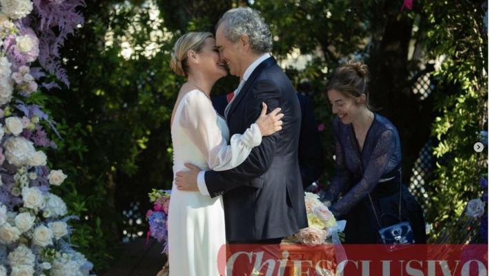 Simona Ventura e Giovanni Terzi si sono sposati oggi a Rimini