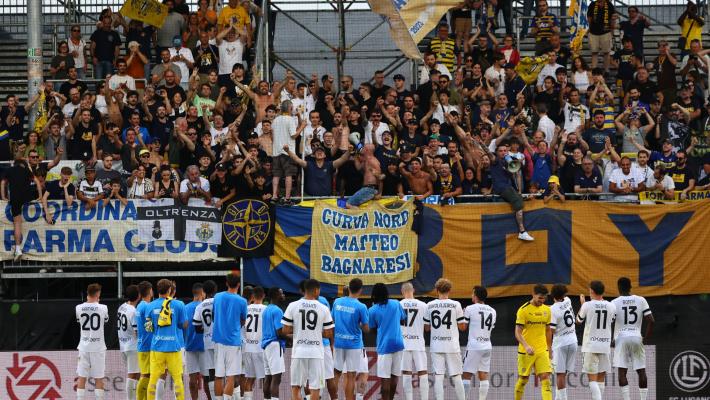 Parma al debutto, amichevole di lusso: il Lugano vince 3-1. Il primo gol stagionale del Parma è di Partipilo