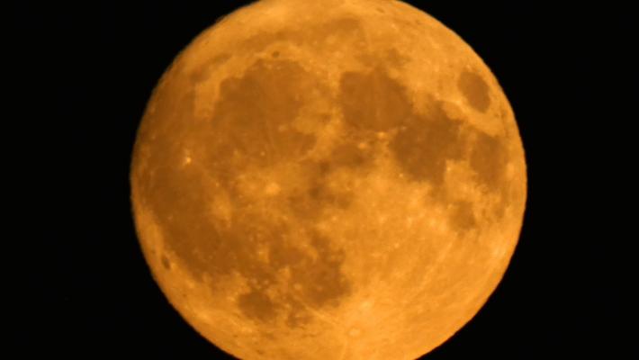 Lo spettacolo della Luna Piena del Cervo