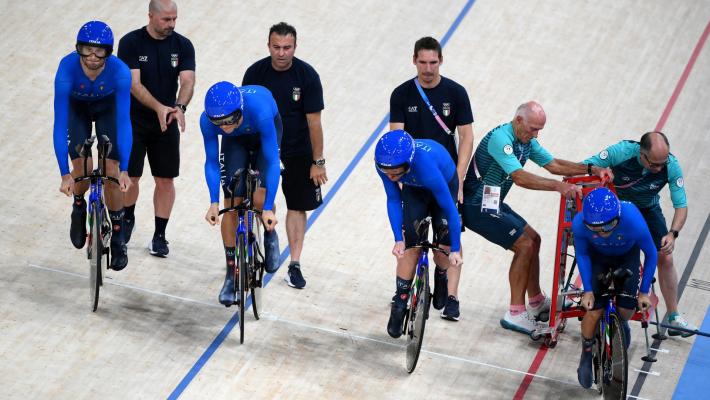 Inseguimento a squadre, bronzo Italia
