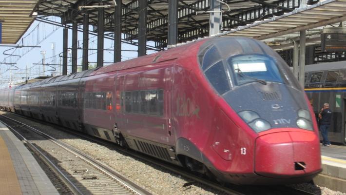Fino a domenica 18 agosto tanti treni in più in transito (senza fermarsi) alla stazione di Parma. Anche «Italo»
