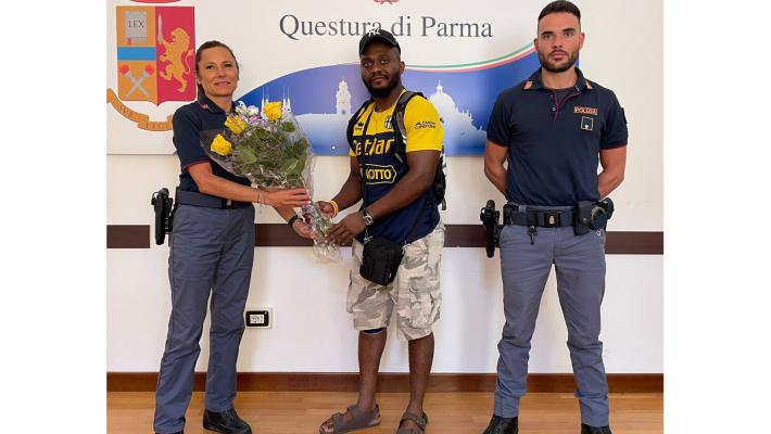 Omaggio alla polizia di stato 