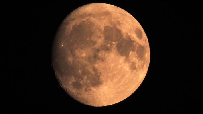 In arrivo la super luna blu dello Storione