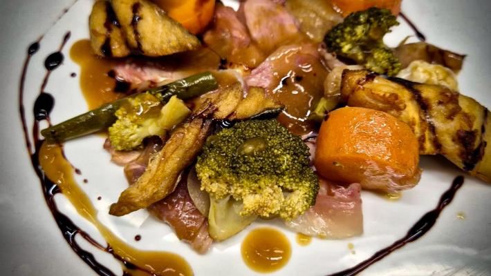 Testa sgombra, tra carne  e pesce