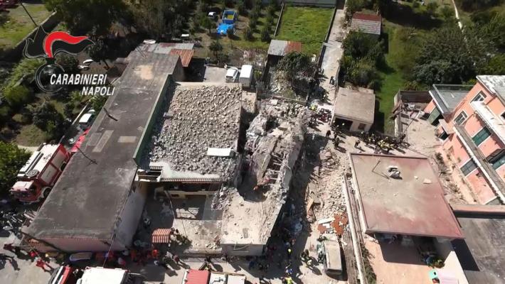 Chi sono le persone morte e ferite nel crollo della palazzina