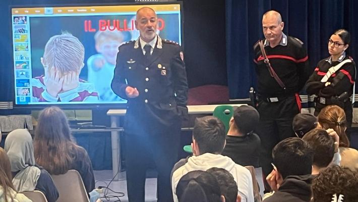 Busseto: i carabinieri incontrano gli studenti nell’ambito del progetto “Diffusione della cultura della legalita’” 
