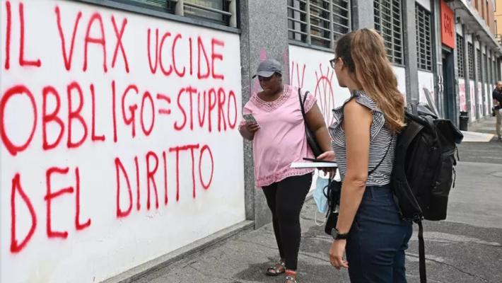 Medico no vax radiato dall'Ordine a Cremona