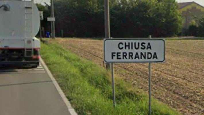 Scontro auto-moto a Chiusa Ferranda, due feriti