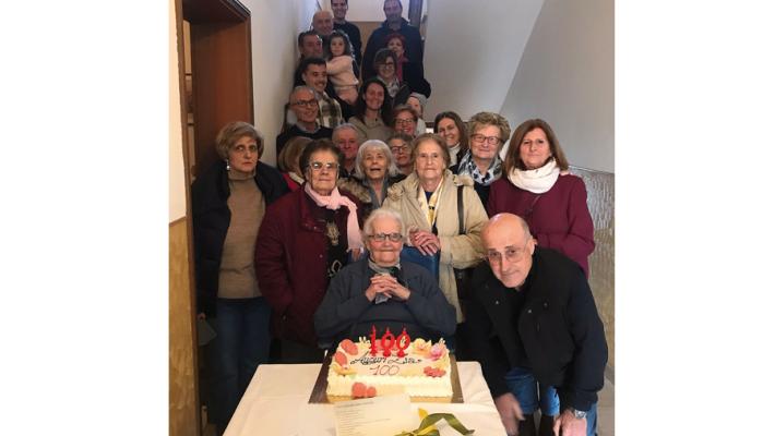 «Pochi vizi e molto lavoro»: ecco i 100 anni di Valentina