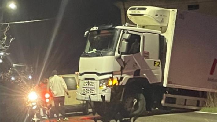 Camion fuori strada a Diolo di Soragna 