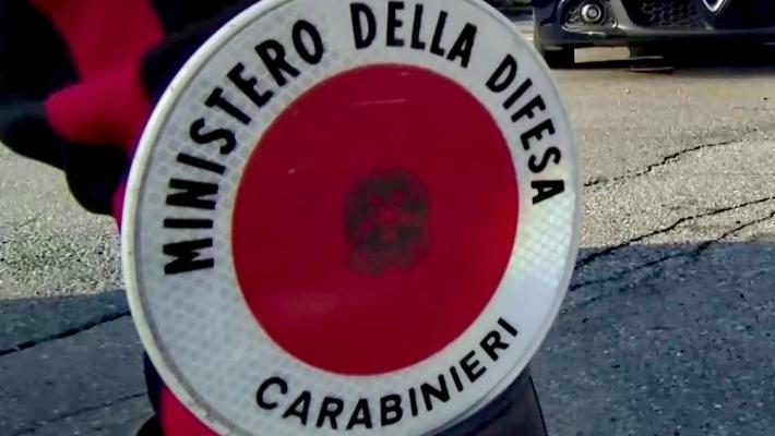 Trovato morto sul ciglio della strada, giallo vicino a Latina 