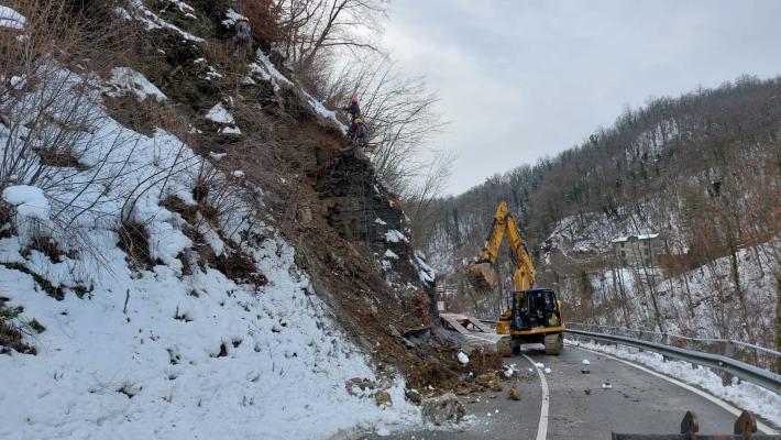  Corniglio, riaperta al traffico la strada provinciale 13